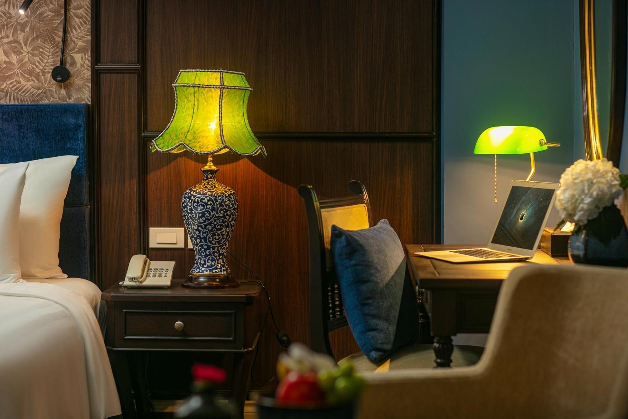 Premium Double Room with Window,1544089756:JPEG